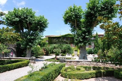 /international/fr/ribaute-languedoc-roussillon-310107951385/