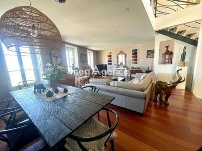 /international/fr/les-sables-d-olonne-pays-de-la-loire-310101379632/