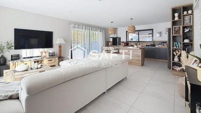 /international/fr/cubnezais-aquitaine-310104007486/