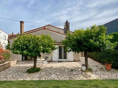 /international/fr/mazamet-midi-pyrenees-310110341388/
