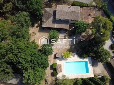 /international/fr/fayence-provence-alpes-cote-d-azur-310109238303/?lang=de
