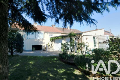 /international/fr/chauvigny-charente-310108211953/