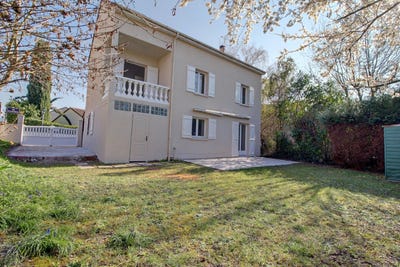 /international/fr/cergy-ile-de-france-310100521310/