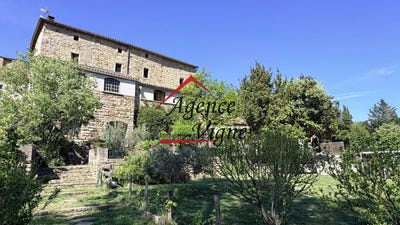 /international/fr/les-mages-languedoc-roussillon-310106249312/