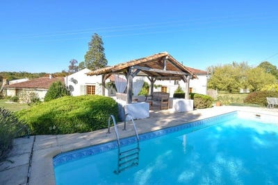 /international/fr/genouille-charente-310104946327/