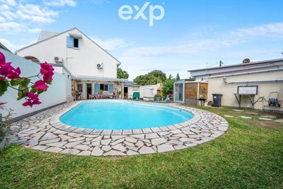 /international/fr/saint-joseph-la-basse-normandie-310105266557/