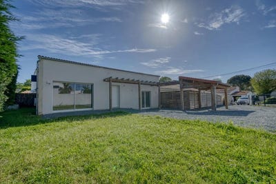 /international/fr/royan-charente-310107968929/