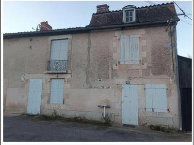 /international/fr/montmorillon-charente-310100362473/