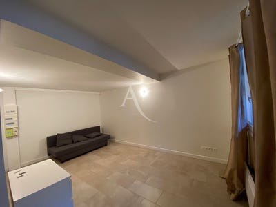 /international/fr/sandillon-centre-val-de-loire-310105908714/