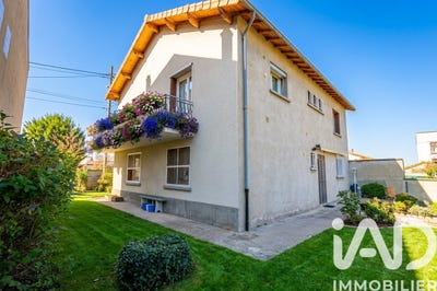 /international/fr/lempdes-auvergne-310106404221/