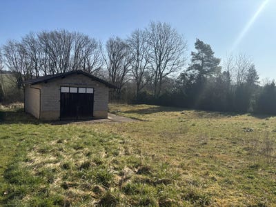 /international/fr/bouzonville-centre-val-de-loire-310098902354/