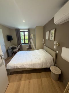 /international/fr/bourg-en-bresse-rhone-310109218327/