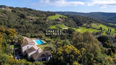 /international/fr/saint-tropez-provence-alpes-cote-d-azur-310108619654/