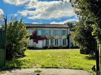 /international/fr/cherves-richemont-charente-310119672723/