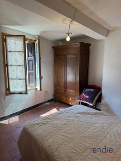 /international/fr/nefiach-languedoc-roussillon-310101032133/