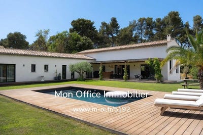 /international/fr/bouc-bel-air-provence-alpes-cote-d-azur-310100760890/
