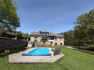 /international/fr/marvejols-languedoc-roussillon-310107565066/