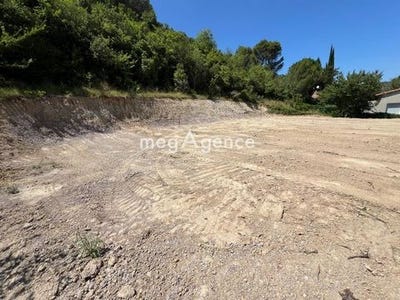 /international/fr/limoux-languedoc-roussillon-310106463425/
