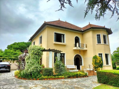 /international/fr/saramon-midi-pyrenees-310100459091/