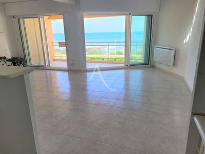 /international/fr/les-sables-d-olonne-pays-de-la-loire-310108701431/