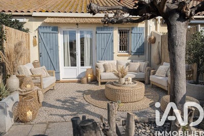 /international/fr/gruissan-languedoc-roussillon-310105895455/