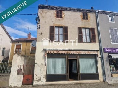 /international/fr/ebreuil-auvergne-310101382195/