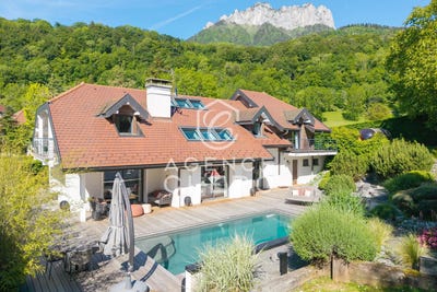 /international/fr/menthon-saint-bernard-rhone-310108487166/