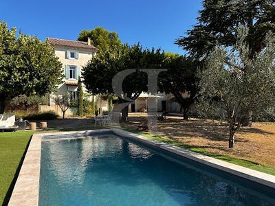 /international/fr/nyons-rhone-310096771829/?lang=zh-tw