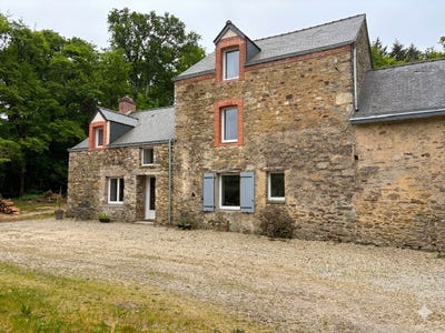 /international/fr/pontchateau-pays-de-la-loire-310108599600/