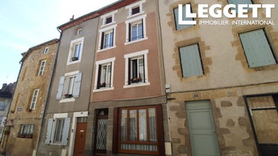 /international/fr/confolens-charente-310108420499/