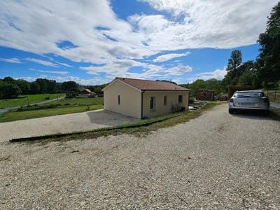 /international/fr/tocane-saint-apre-aquitaine-310119785280/