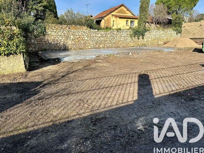 /international/fr/nimes-languedoc-roussillon-310105890290/