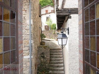 /international/fr/cordes-sur-ciel-midi-pyrenees-120097095425/