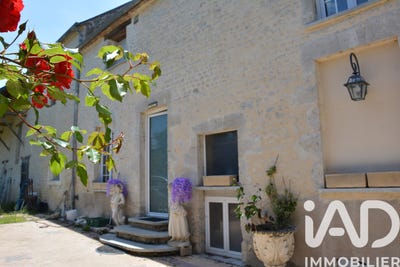 /international/fr/poinville-centre-val-de-loire-310108403783/