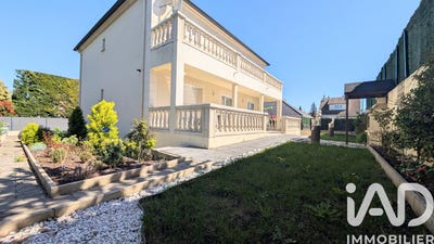 /international/fr/cormontreuil-ardennes-310107178450/