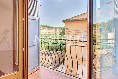 /international/fr/salernes-provence-alpes-cote-d-azur-310107889098/