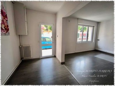 /international/fr/montmirail-ardennes-310101378115/?lang=en