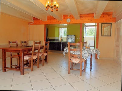 /international/fr/messeix-auvergne-310108953408/