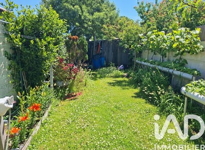 /international/fr/pornic-pays-de-la-loire-310108403581/