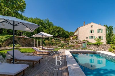 /international/fr/grignan-rhone-310101884391/