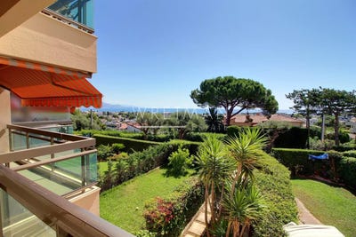 /international/fr/antibes-provence-alpes-cote-d-azur-310100914605/?lang=zh-cn