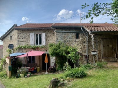 /international/fr/laprugne-auvergne-310107794613/