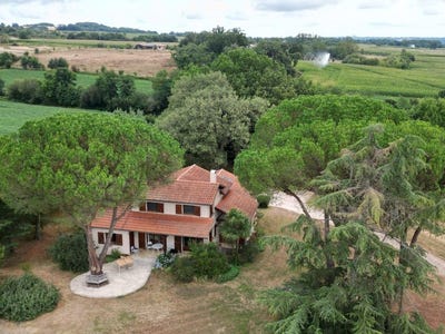/international/fr/trie-sur-baise-midi-pyrenees-310101284654/?lang=id