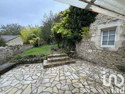 /international/fr/ronsenac-charente-310107469428/