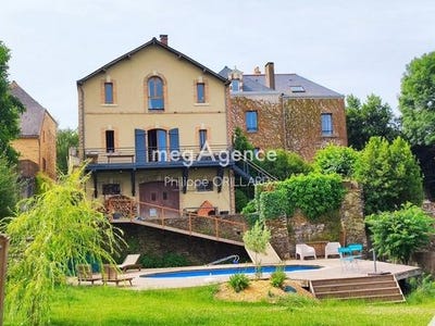 /international/fr/pouance-pays-de-la-loire-310099950382/?lang=it