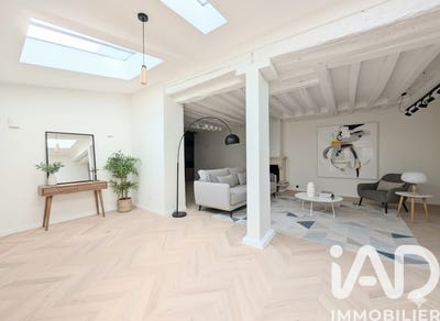 /international/fr/versailles-ile-de-france-310108832220/