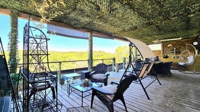 /international/fr/rocbaron-provence-alpes-cote-d-azur-310104842388/
