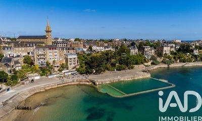 /international/fr/dinard-brittany-310103612744/
