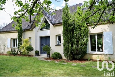 /international/fr/guecelard-pays-de-la-loire-310100790780/