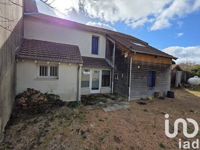 /international/fr/le-mayet-de-montagne-auvergne-310108000569/